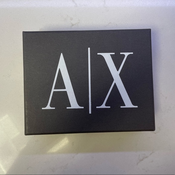 Armani Exchange credit card holder - Picture 4 of 15
